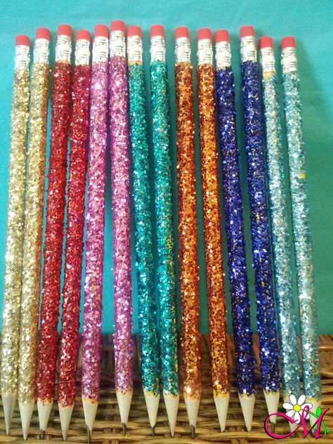 90s School Supplies, Glitter Pencils, School Supplies Pencils, Childhood Memories 90s, Childhood Memories 2000, 2000s Nostalgia, Glam And Glitter, 90s Childhood, 90s Nostalgia