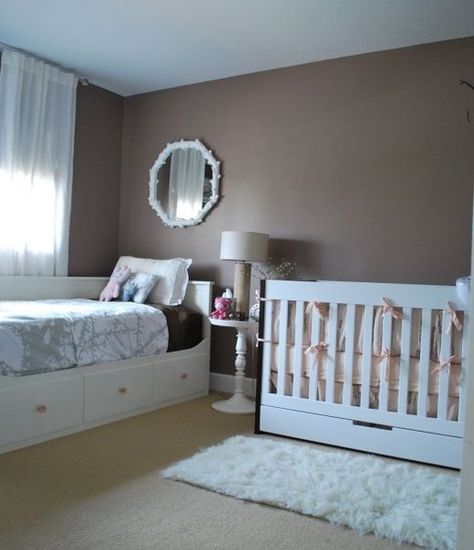 Love all the hidden storage in this @IKEA USA daybed and @Nursery Works crib! #nursery Nursery Guest Room Combo, Toddler And Baby Room, Bedroom Rug Size, Nursery Seating, Nursery Layout, Nursery Guest Room, Ideas Habitaciones, Small Kids Room, Trendy Baby Nursery