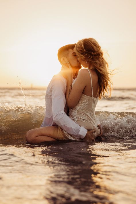 Anniversary Pictures On The Beach, Wedding Beach Photoshoot Ideas, Wedding Dress Beach Photoshoot, Wedding Dress Water Photos, Beach Wedding Photos In Water, Wedding Pictures On Beach, Beach Couple Poses Romantic, Beach Water Wedding Photos, Engagement On The Beach Ideas