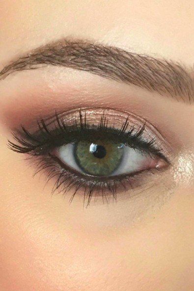 Green Eyes Blonde Hair, Natural Makeup For Brown Eyes, Hazel Eye Makeup, Makeup Looks For Green Eyes, Girl With Green Eyes, Shadow Color, Prom Makeup Looks, Natural Makeup Tutorial, Natural Wedding Makeup