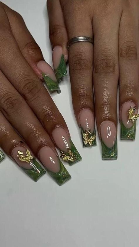 Green Butterfly Nails, Daisy Acrylic Nails, Olive Nails, Jade Nails, Butterfly Nails, Green Nail Designs, Bling Acrylic Nails, Dark Nails, Green Butterfly