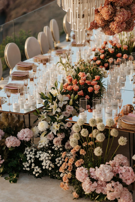 This Couple Created A Wildflower Meadow For Their Santorini Wedding Weddings In Santorini, Pink And Green Wedding, Greek Island Wedding, Cliffside Wedding, Greek Islands Wedding, Best Wedding Suits, Lover Wedding, Greece Mykonos, Lush Wedding