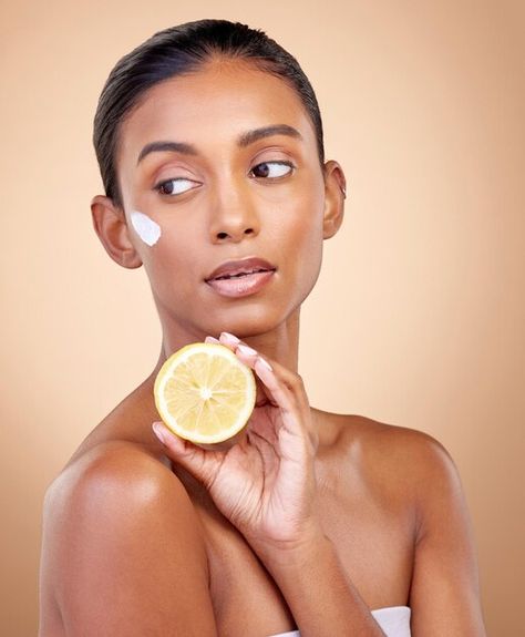 Photo woman thinking and cream with lemo... | Premium Photo #Freepik #photo #beauty-cream #skin-cream #facial-cream #moisturizing-cream Vitamin C Benefits, Photo Woman, Skincare Cosmetics, Facial Sunscreen, Beauty Cream, Cosmetic Skin Care, Moisturizing Cream, Brown Background, Facial Cream