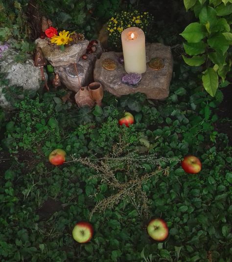 Outdoor Altar Witch, Season Of The Witch Aesthetic, Forest Altar, Midsummer Solstice, Altar Aesthetic, Gated Garden, Outdoor Altar, The Witch Aesthetic, Eco Therapy