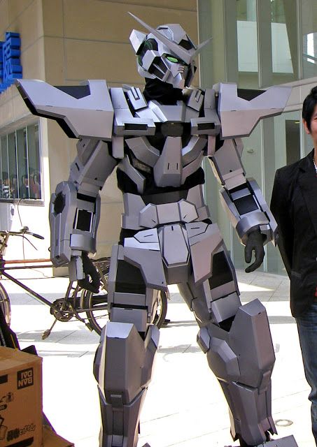 gundam cosplay | Gundam Cosplay: Gundam Exia [Silver Color] Gundam Cosplay, Eva Foam Armor, Black Cosplayers, Gundam Exia, Foam Armor, Robot Costumes, Cosplay Helmet, Cosplay Tutorial, Gundam Art