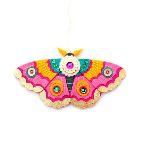 Butterfly Sewing, Polar Bear Ornaments, Ornament Diy, Felt Ornament, Felt Pattern, Plush Pattern, Ornament Kit, Hand Embroidery Pattern, Diy Craft Kits