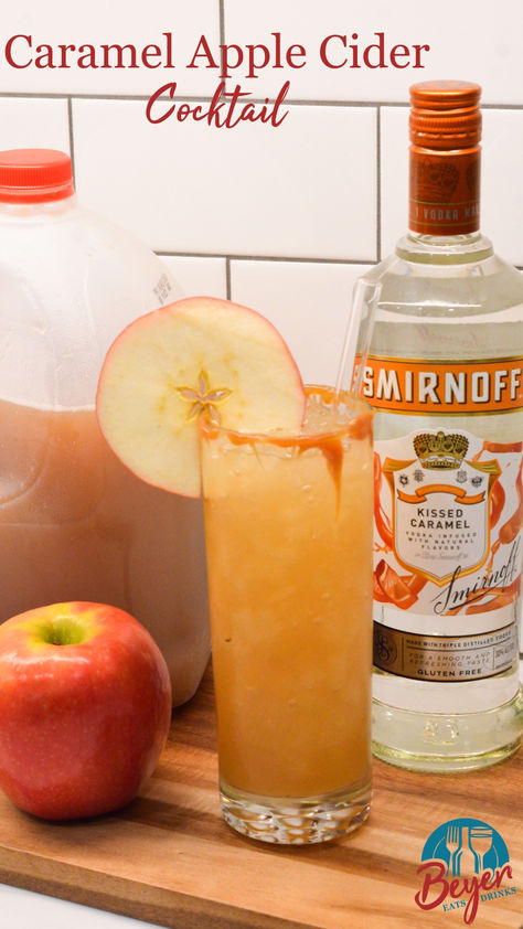 The perfect fall cocktail with the combination of caramel vodka and apple cider for this caramel apple cider cocktail. #Vodka #Cocktails #FallCocktails #Applecider Carmel Apple Vodka Punch, Caramel Apple Vodka Punch, Caramel Apple Cider Cocktail Recipes, Apple Cider And Carmel Vodka, Fall Cocktails Caramel Vodka, Caramel Cider Cocktail, Apple Cider Caramel Vodka Cocktail, Apple Cider And Vodka Fall Drinks, Apple Cider And Champagne