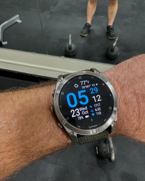 Rocking the Garmin Fenix 8 at the gym! Getting some! #garmin #fitnesswatch #sportswear #sportswatch #wod #edc #menswear #menswatch Garmin Fenix, Fitness Watch, Sports Watch, At The Gym, The Gym, Gym, Technology, Yellow, Quick Saves