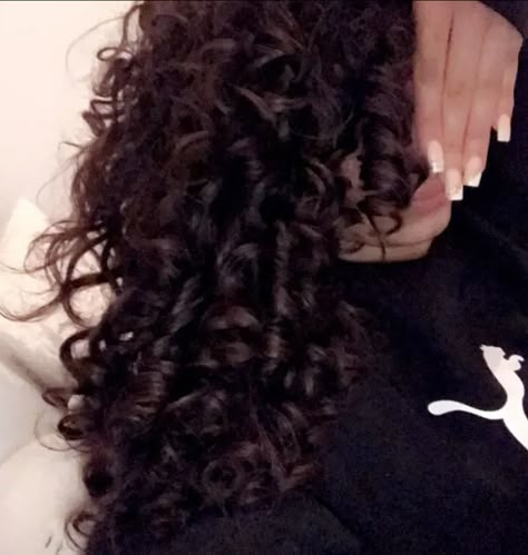 Pfp Curly Hair, Mane Hair, Frizzy Hair, Long Curly, Castor Oil, Hair Oil, Curly Hair, Serum, Hair