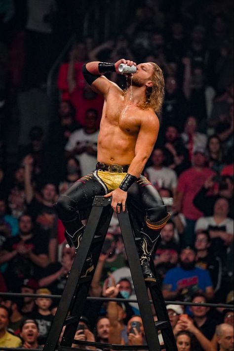 Wrestling Reference, Wrestling Aesthetic, Hangman Adam Page, Muscle Reference, Adam Page, Wrestling Pics, Wrestling Photos, Painting Reference, Wrestling Stars