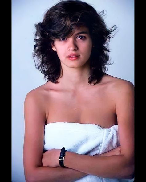 Gia Carangi, Original Supermodels, Beautiful Heart, Retro Aesthetic, The Doors, Model Poses, Plastic Surgery, Fashion Models, Style Me