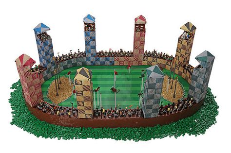 Lego Quidditch, Harry Potter Quidditch Game, Lego Harry Potter Moc, Lego Swat, Quidditch Pitch, Hogwarts Quidditch, Harry Potter Christmas Decorations, Harry Potter Lego Sets, Hp Aesthetic