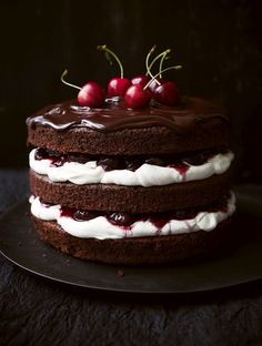 Black Forest Gateau, Torte Cupcake, Black Forest Cake, Forest Cake, Bbc Good Food Recipes, Cupcake Cake, Chocolate Cherry, Sugar Rush, Cream Cake