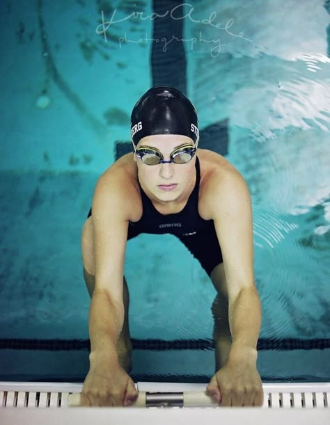 578 Backstroke Start, Swim Pictures, Swimming Pics, Swim Team Pictures, Water Sports Photography, Swimming Senior Pictures, Sport Background, Running Pose, Swimming Photography