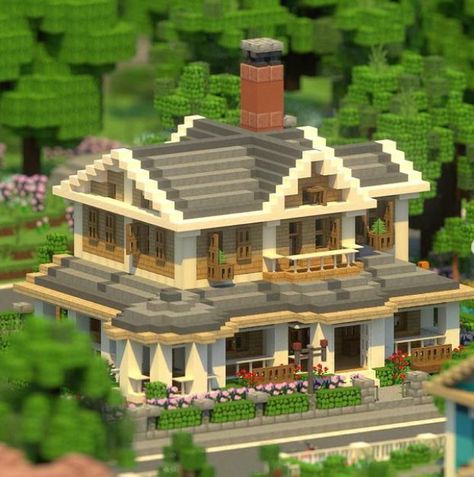 Minecraft Family House, Family House Minecraft, Minecraft Downtown, Minecraft Big House Ideas, Craftsman Bungalow Floor Plans, Minecraft Neighborhood, Minecraft Suburban House, Pretty Minecraft Houses, Family Roleplay