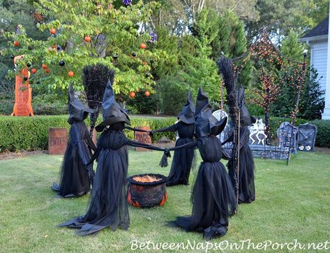 Witches on the Lawn for Halloween Witch Lawn Decorations, Witches Front Yard, Circle Of Witches Halloween Decor, Diy Halloween Lawn Witches, Halloween Witches House, Diy Dancing Witches, Diy Outdoor Witches Holding Hands, Witches Circle Decoration, Halloween Witches Diy