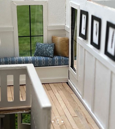 Miniature Escape on Instagram: "One last well-lit shot of the hallway window seat before the third floor is installed… This is a celebration of the #coffeestirrer my go-to sounds of lumber for halfscale flooring, window trim, board and batten, doorframes, etc #Miniaturehouse #dollhouserenovation #miniatures #dollhouse #dollhouses #dollhousesofinstagram #dollhousereno #tinyhouse #dollhouseminiatures #dollhouseinterior #dollhousedecor #dollhousedesign #dailymini #tiny #moderndollhouse #miniatur Hallway Window, Fairfield House, Dollhouse Design, Trim Board, Dolls House Interiors, Interior Windows, House Window, Modern Dollhouse, Dollhouse Kitchen