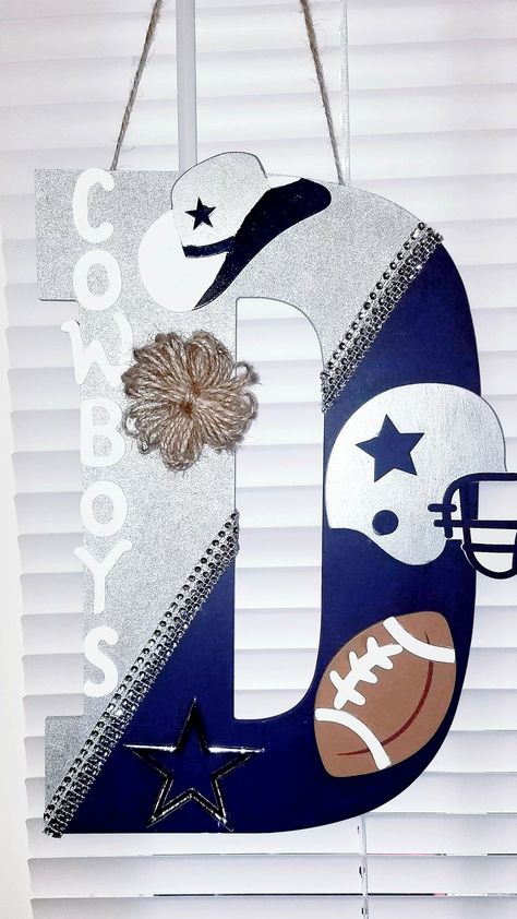 DALLAS COWBOYS 12" Letter Door Hang Dallas Cowboy Door Hanger, Dallas Cowboys Wreath Diy, Dallas Cowboys Theme, Dallas Cowboys Crafts, Dallas Cowboys Party, Tennessee Crafts, Dallas Cowboys Wreath, Diy Crafts Phone Cases, Dallas Cowboys Signs