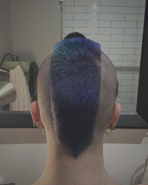 Buzzcut Mohawk, Blue Mohawk, Punk Mohawk, Short Mohawk, Rock Hair, Punk Rock Hair, Mohawk Haircut, Mohawk Mullet, Mohawk Hairstyles Men