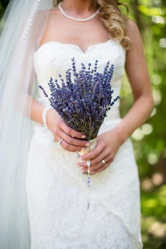 Dried Lavender Wedding, Lavender Wedding Ideas, Lavender Boutonniere, Lavender Wedding Bouquet, Lavender Wedding Theme, Lavender Bridal Bouquet, Lavender Wedding Flowers, Lavender Bouquet, Wedding Themes Fall