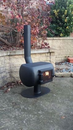 Gas Bottle Wood Burner, Shop Heater, Diy Wood Stove, Wood Stove Fireplace, Metal Fire Pit, Stove Heater, Fire Pit Bbq, Bbq Grill Design, Outdoor Stove