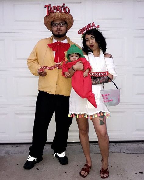 @lamadremuyloca_ captioned this: "Hottest family on the block  "  . . . . . . . . . . . . . #halloween #tapatio #cholula #costumes The Block, Halloween Outfits, Festival Captain Hat, Kids And Parenting, Ronald Mcdonald, Halloween Costume, Captain Hat, Christmas Sweaters, Harajuku