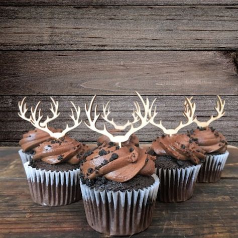 Lumberjack Baby Shower Theme Dessert Tables, Deer Baby Shower Boy, Hunting Baby Shower Theme, Deer Hunting Birthday, Moose Baby Shower, Deer Birthday Party, Hunting Birthday Party, Deer Party, Antler Rack