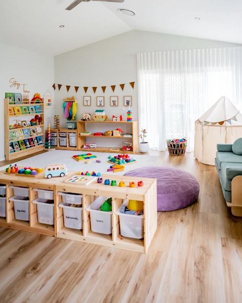 Montessori-Inspired Toddler Room Decor Aesthetic Playroom, Camera Montessori, Montessori Beds, Montessori Kindergarten, Kindergarten Interior, Daycare Decor, Daycare Design, Montessori Playroom, Time Will Tell