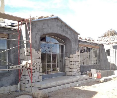 Patina Farms, Patina House, Lime Slurry, Villa Farmhouse, Pueblo House, Oregon Cottage, Brooke Giannetti, Mediterranean Homes Exterior, Mission House