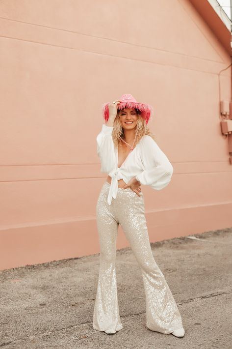 Glittery Cowgirl, Disco Cowgirl Hat, All White Cowgirl Outfit, Pink Cowgirl Hat Outfit, Pink Cowgirl Photoshoot, Disco Cowgirl Photoshoot, Disco Cowboy Outfit, Cow Girl Party Outfit, White Cowgirl Outfit