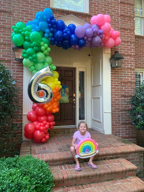 Rainbow Color Balloon Garland, Rainbow Balloon Garland, Unicorn Party Balloons, Rainbow Balloon Arch, Balloon Colors, Candyland Theme, Spring Ball, Mickey Mouse First Birthday, Trolls Birthday Party