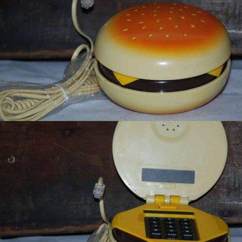 80's Burger phone Juno Core, Burger Phone, Fast Food Places, 90s Memories, Toy Packaging, Late 90s, I Promise You, Red Apple, Memory Lane