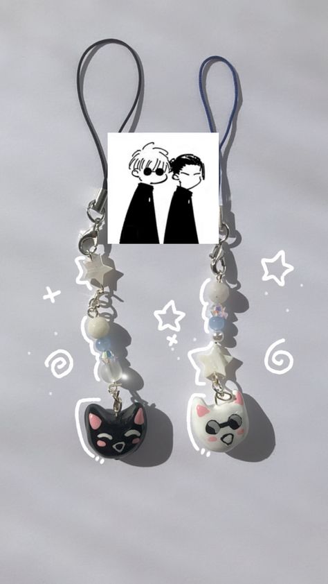 Satoru suguru gojo geto polymer clay beads phone charm aesthetic small business Clay Phone Charm Ideas, Gojo Clay Art, Cat Clay Charm, Anime Clay Charms, Aesthetic Clay Charms, Keychain Ideas Clay, Clay Charms Aesthetic, Clay Phone Charm, Cute Clay Charms