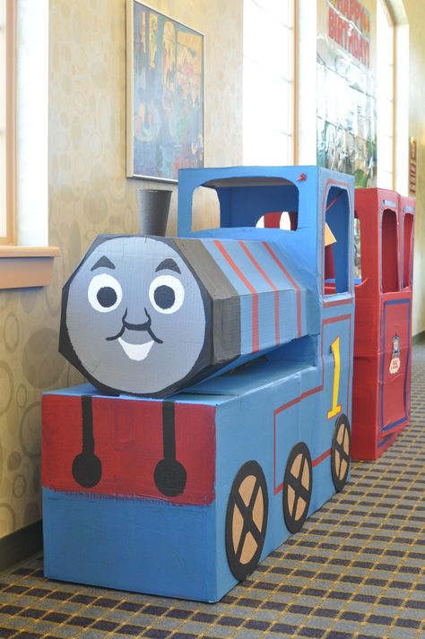 cardboard Thomas train Train Cardboard, Wagon Halloween Costumes, Wagon Costume, Big Cardboard Boxes, Front Table, Thomas Birthday Parties, Thomas And Friends Toys, Train Crafts, Thomas Birthday