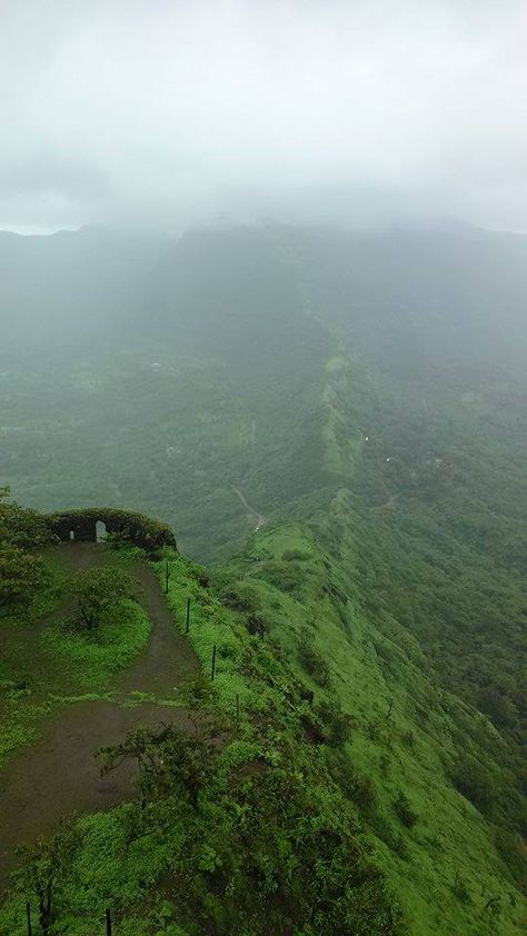 5 Monsoon gateways from Mumbai http://www.tripoto.com/trip/5-monsoon-gateways-from-mumbai-3933  #Poster #travel #nature #Zealand #New Tiger Point Lonavala, Tikona Fort, Torna Fort, Mumbai Trip, Checklist Travel, Travel Snacks, Month Of May, Poster Travel, Travel Logo