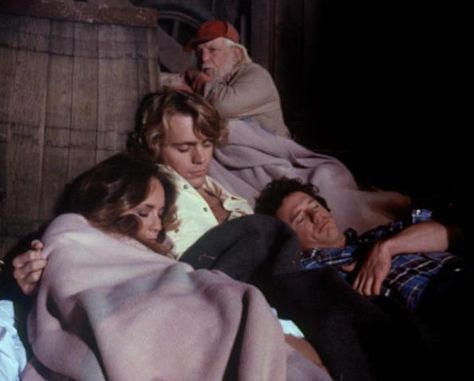 Settling down for a snooze..zzzz :) Dukes in danger season 4 ep. 27 Dukes Of Hazzard Aesthetic, Punchy Aesthetic, Tom Wopat, Bo Duke, 1980s Tv Shows, 1980s Tv, Dukes Of Hazard, Catherine Bach, John Schneider