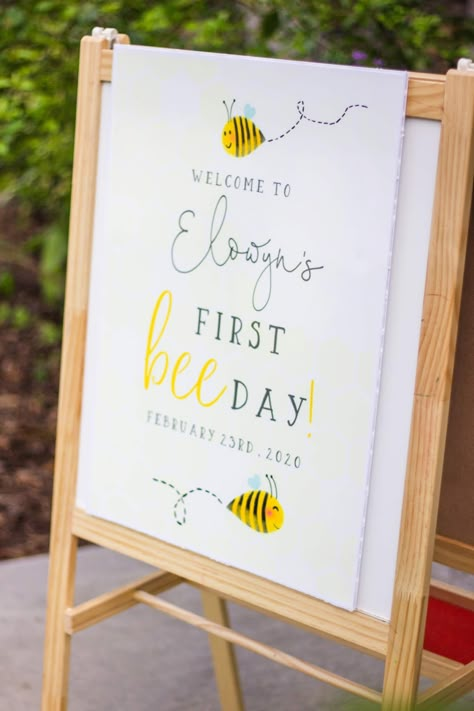 Yellow Theme First Birthday, Bumblebee Themed Birthday Party, Honey Bee One Year Birthday, Honey Theme Birthday Party, Yellow Birthday Party Theme, First Beeday Cake, Bubble Bee First Birthday, One Bee Birthday, Bee Theme 1st Birthday Party Ideas