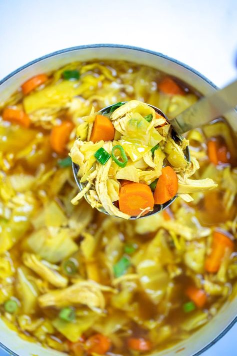 Cabbage Chicken Soup Cabbage Chicken Soup, Soup Made With Chicken, Cabbage Soup Crockpot, Mustard Cabbage, Cabbage Chicken, Vegetarian Side Dish Recipes, Cabbage Diet, Chicken Vegetable Soup Recipes, Chicken Cabbage