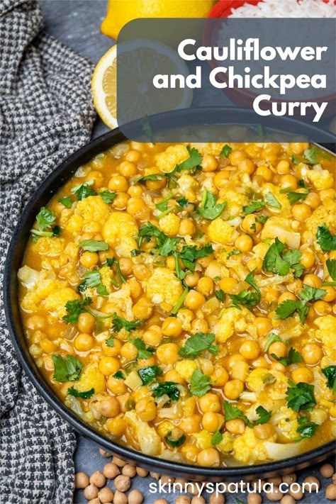 This cauliflower and chickpea curry is the perfect plant-based meal for those who are not fans of tomato-based sauces. It's packed with flavor and protein, budget-friendly and super easy to make! No Tomato Curry, Chickpea Curry No Tomato, Chickpea Cauliflower Curry, Cauliflower Chickpea Recipes, Plant Based Cauliflower Recipes, Cauliflower Chickpea Curry, Cauliflower And Chickpeas, Cauliflower And Chickpea Curry, Lunch Stuff