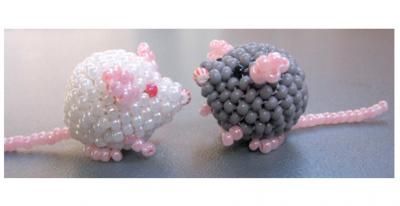 Beading Crafts, Seed Bead Patterns, Seed Bead Tutorial, Beaded Crafts, Beaded Bracelet Patterns, Beaded Animals, Beading Projects, Beaded Jewelry Patterns, Beaded Ornaments