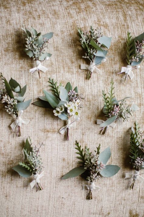 Simple Wedding Buttoniere, Boutonniere Wedding Greenery, Simple Bouteniers Wedding, Boutineer Ideas Wedding Spring, All Greenery Boutonniere, Buttonierre Wedding, Types Of Boutonnieres, Simple Greenery Bouquet, Greenery Wedding Boutineers