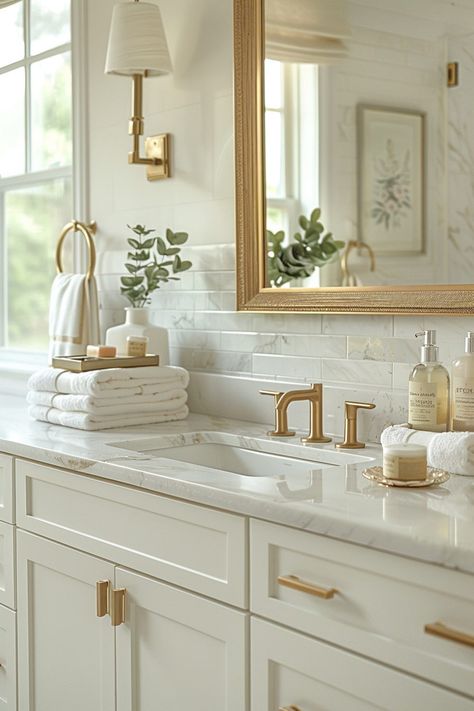 29 Gold Bathroom Decor Ideas for a Glamorous Upgrade - My Elegant Home Gold And Cream Bathroom, Cream Gold Bathroom, Gold Bathroom Decor Ideas, Marble Countertops Bathroom, Urban Bathroom, Warm Bathroom, Gold Bathroom Decor, Living Space Decor, A Frame House Plans