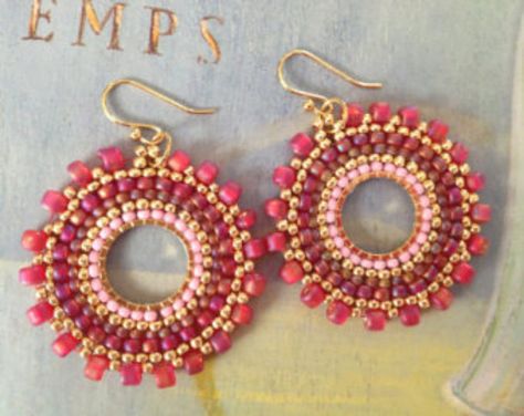 Beadwork Small Hoop Earrings - Pink Berries - Multicolored Seed Bead Earrings Earrings Seed Beads, Pink Berries, Stitch Earrings, Beadwork Earrings, Brick Stitch Earrings, Small Hoop Earrings, Lightweight Earrings, Earrings Pink, Red Earrings