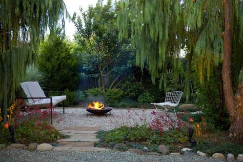 Greenhouse — Lane Goodkind + Associates Gravel Patio Ideas, Creative Seating, Garden Seating Area, Gravel Patio, Paved Patio, Gravel Garden, Patio Plants, Contemporary Garden, Garden Pathway