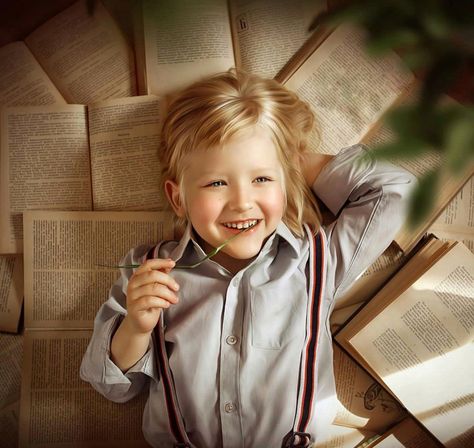 Kindergarten Photography, Creative Picture Ideas, School Portraits, Creative Pictures, School Pictures, Cottagecore Aesthetic, School Photos, Kids Portraits, Kids Education