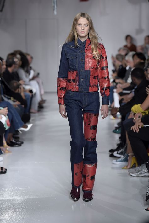 Raf Simons Turns Horror Into Beauty At Calvin Klein #refinery29 Nyc Fashion Week, Canadian Tuxedo, White Leather Jacket, Calvin Klein 205w39nyc, Fashion Week 2018, Pat Mcgrath, Painted Denim, Palau, Raf Simons