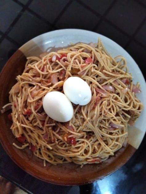 Spaghetti with eggs on top Spaghetti, Cooking Recipes, Collage, Ethnic Recipes, Pins