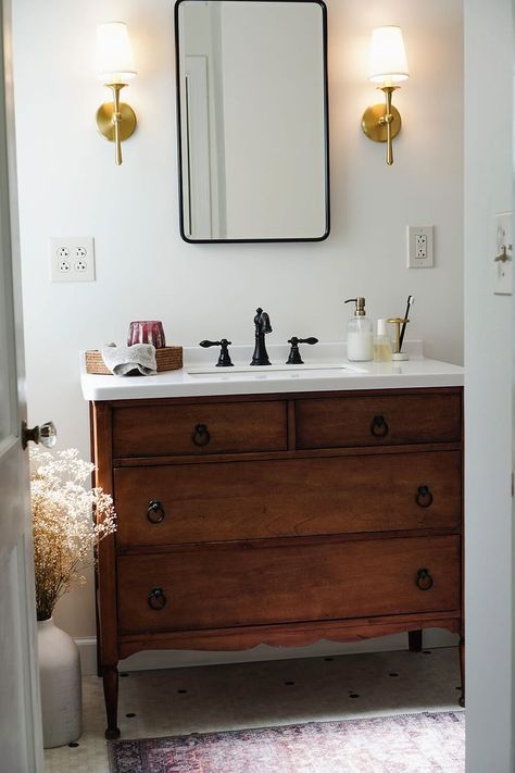 bathroom remodel Bathroom Mirror Inspiration, Primary Bathroom Remodel, Modern Classic Bathroom, Vintage Modern Bathroom, Vintage Bathroom Remodel, Vintage Farmhouse Bathroom, Vintage Bathroom Vanity, Modern Vintage Bathroom, Bathroom Vanity Makeover