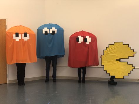 Team costume made with umbrellas and fabric. So simple! Pac Man Halloween Costume, Man Halloween Costume, Team Costumes, Mens Halloween Costumes, Pac Man, Halloween Costume, Umbrella, Halloween Costumes, Sports Jersey