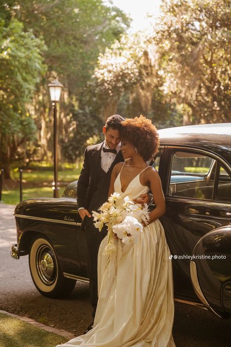 Black Family Wedding, Black Married Couples, Wedding Black People, Marriage Vibes, Black People Weddings, Black Brides, Christian Couples, Interracial Marriage, Old Couples